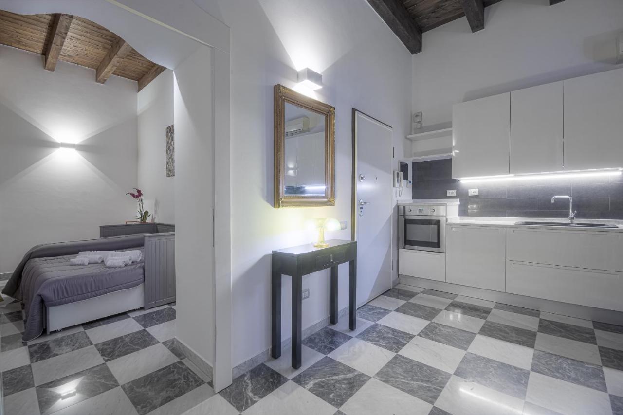 Apartamento Right House - Characteristic Marina District Cagliari Exterior foto